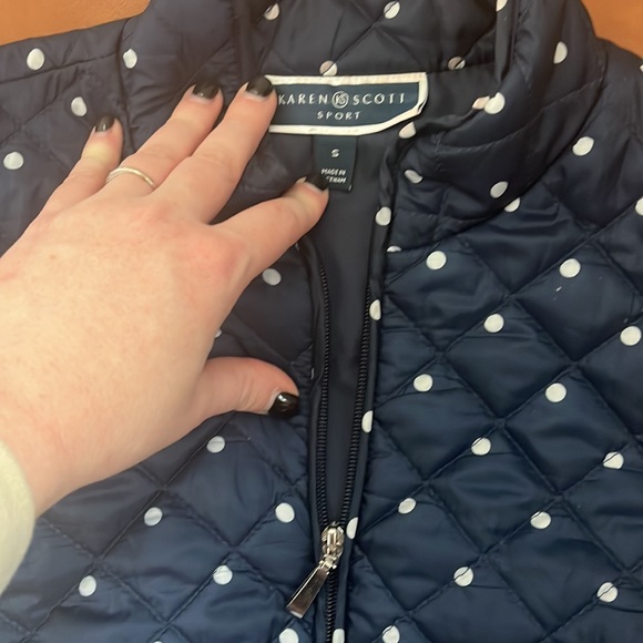 Karen Scott polka dot vest - Picture 3 of 6